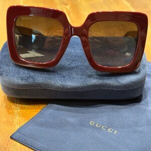 NWOT Authentic Gucci GG0328500653 GG0328s Women's Burgandy Oversized Sunglasses